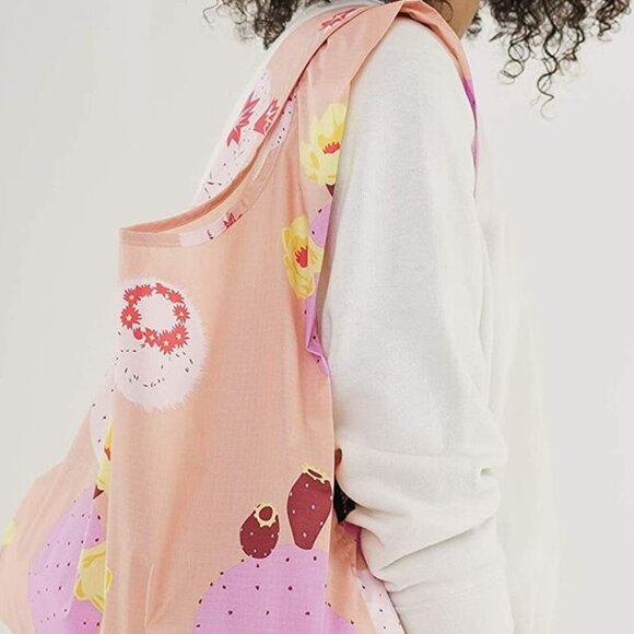 NWOT Big Baggu - Pink Cactus Flower - Picture 4 of 6